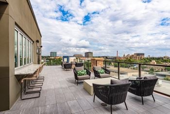 6Th floor sky lounge and amenity deck